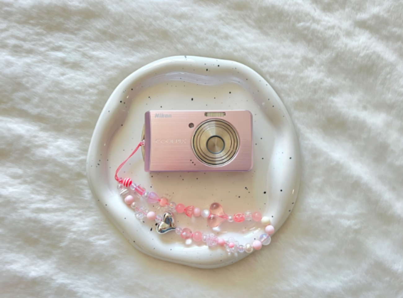 Nikon Pink COOLPIX S520 digital camera