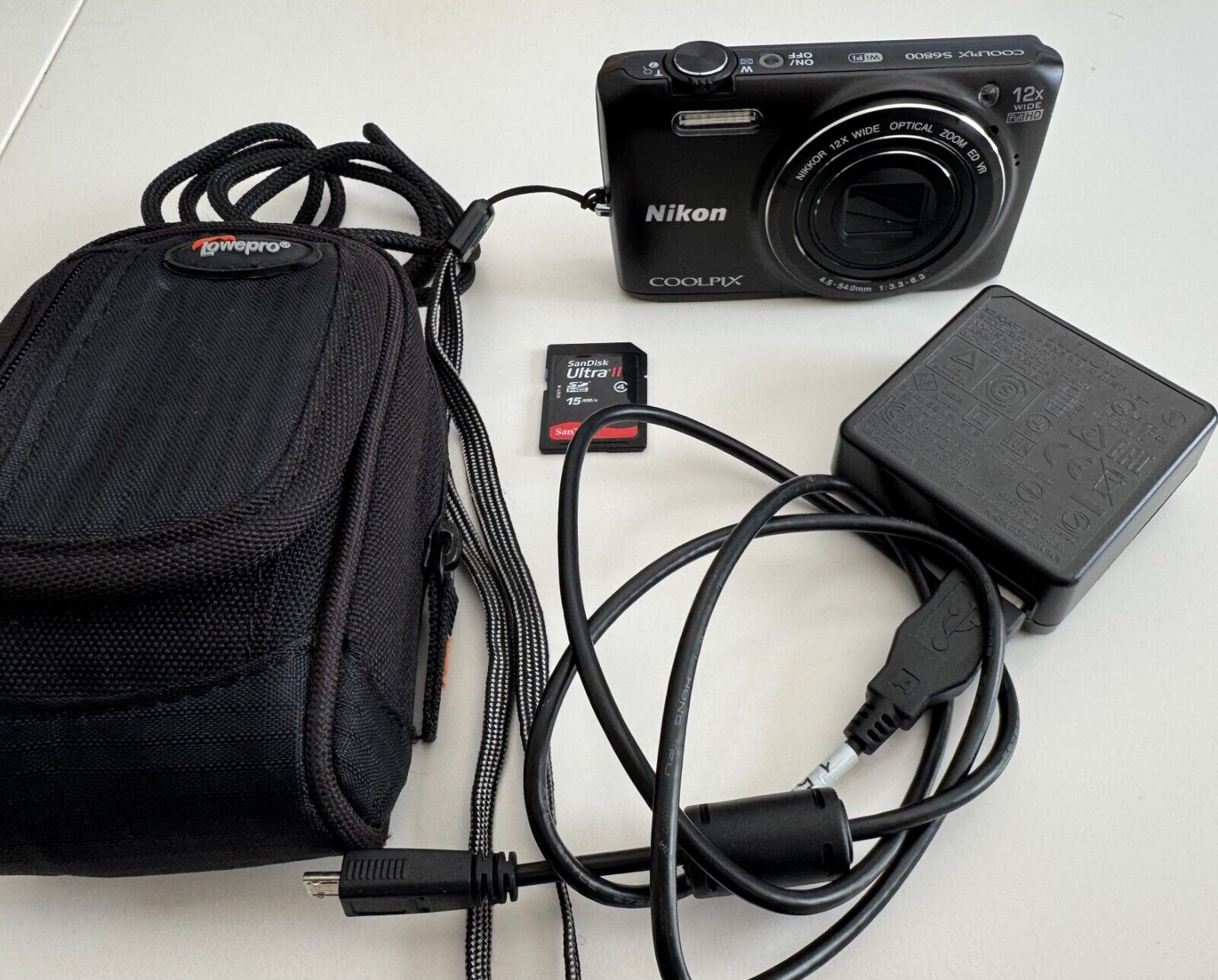 Nikon coolpix s6800 compact digital camera